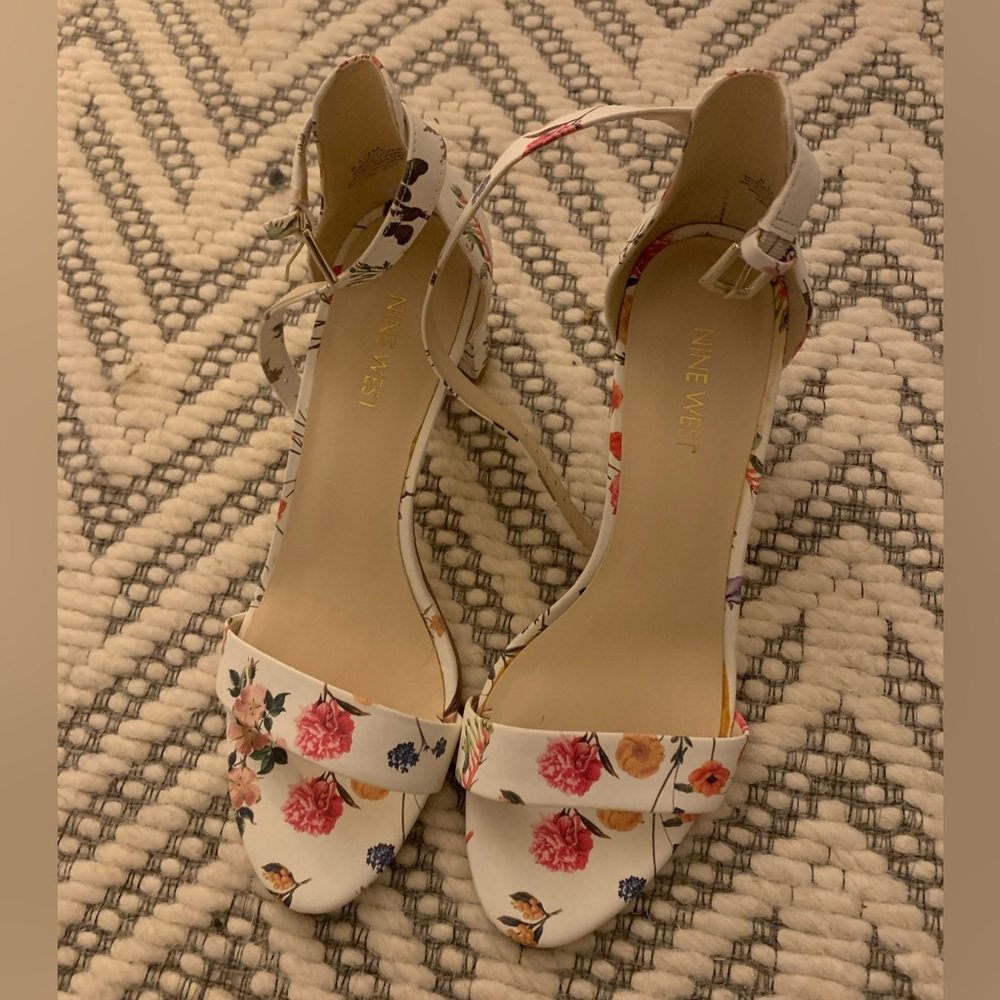 Nine West Floral Heel
